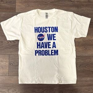 Houston We Have a Problem NASA White T-Shirt youth large Gildan 100% cotton NWOT